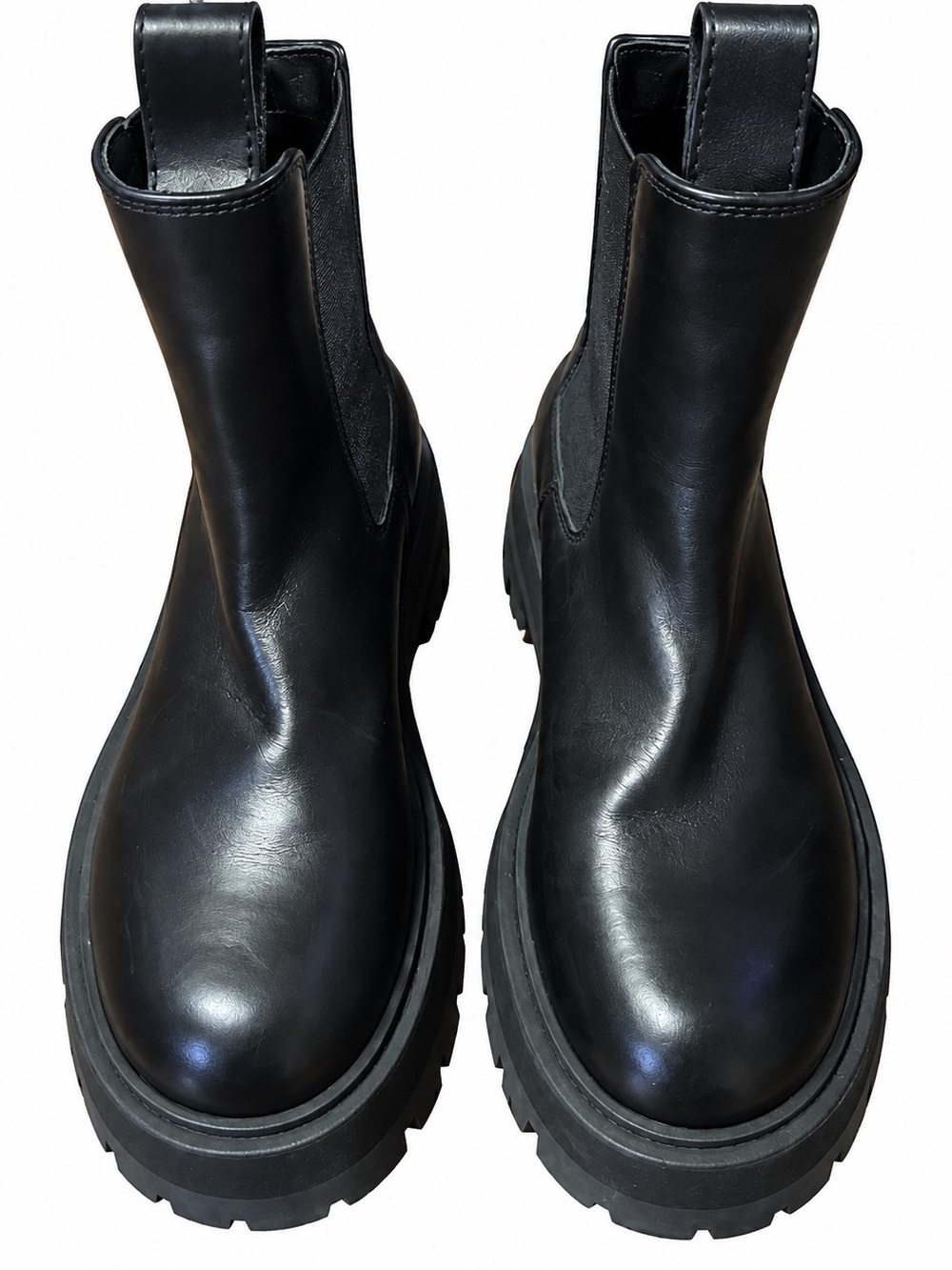 Free People women’s size 6 Chelsea Boots.